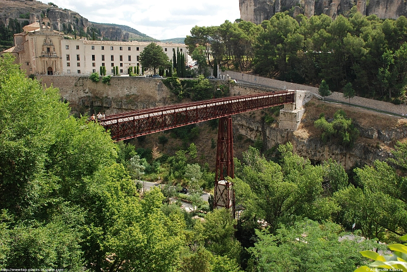 Cuenca - the St. Paul bridge and old St. Paul Convent photo