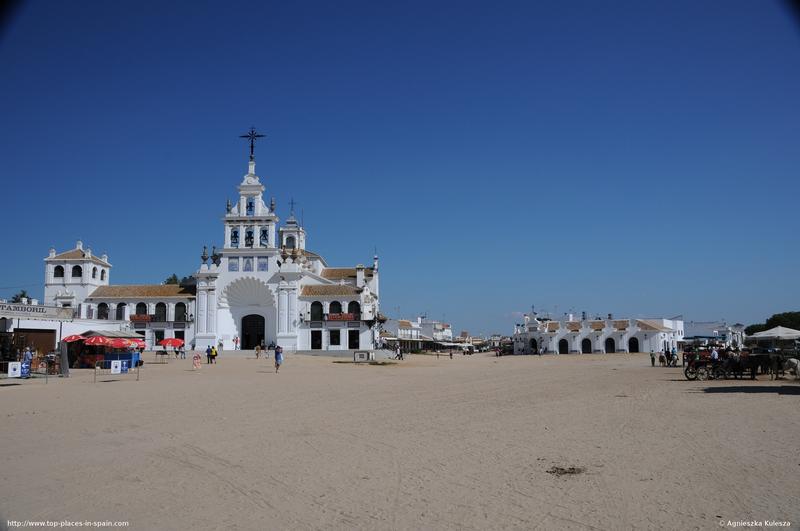 El Rocío's main square photo