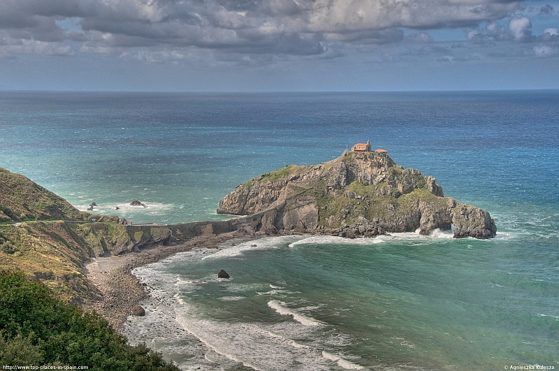 The Gaztelugatxe island photo