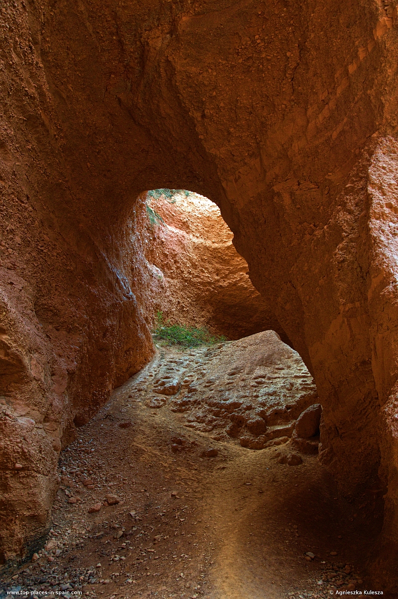 Las Médulas passage (2) photo