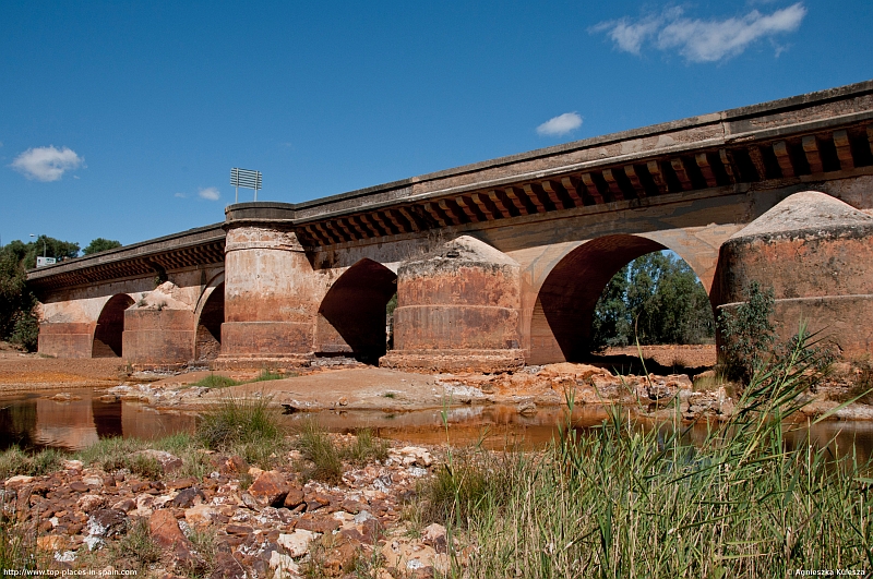 The Puente Romano bridge (2) photo